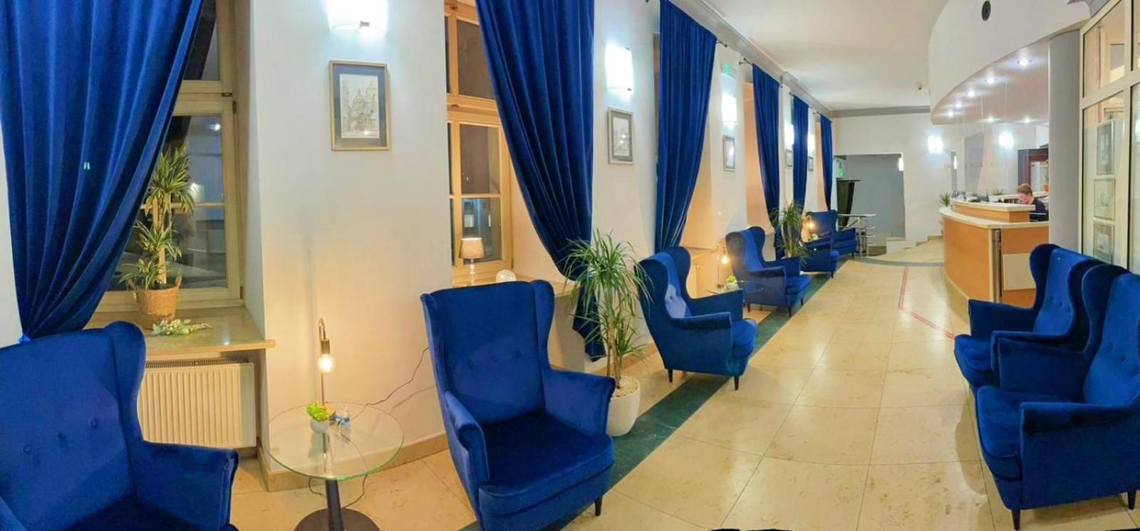 بيت شباب Schronisko Na Wyspie فروتسواف المظهر الخارجي الصورة